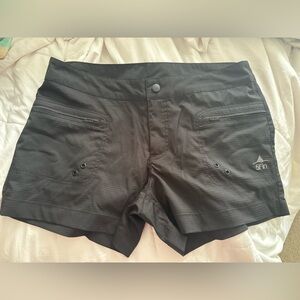 5Fin Tactical Women's Black Shorts